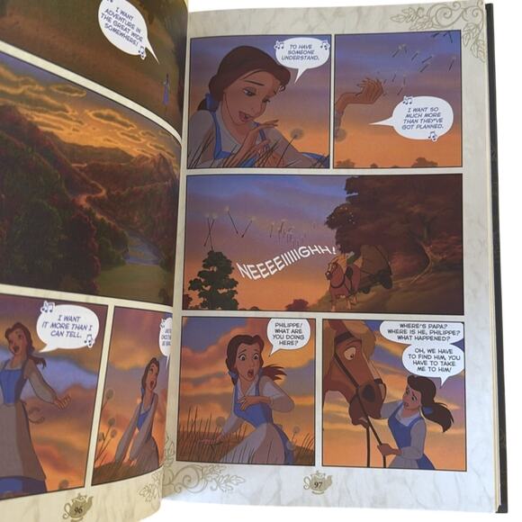 Just in ☀️| Disney Beauty and the Beast Cinestory Comic - Picture 2 of 4
